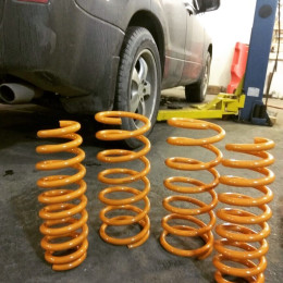 Пружины Ironman Suzuki Grand Vitara задние, лифт 40мм, нагрузка до 200кг  SUZ020B