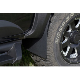 Брызговики под расширители колесных арок с выносом 50мм Toyota Hilux 2015-  BT-123602
