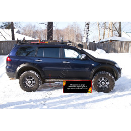 Молдинги на двери Mitsubishi Pajero Sport 2008-2013 MM-078102