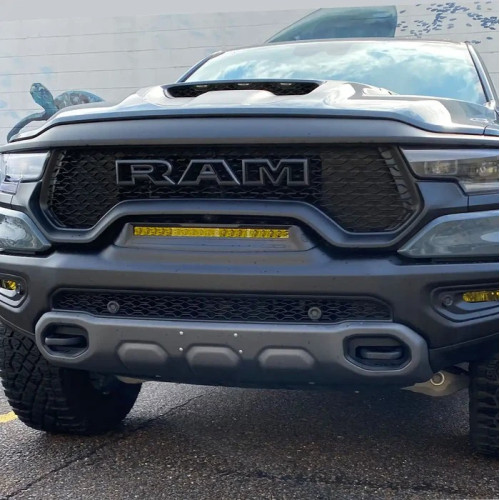 Светодиодная панель 100W для установки в бампер RAM REBEL/TRX 2019-2024 (янтарный цвет) противотуманный модуль