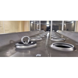 Кронштейны для крепления сэнд-траков к алюминиевому багажнику (платформе) РИФ