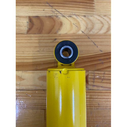 Амортизатор усиленный РИФ задний Нива 21214 лифт 50 мм (уценка)