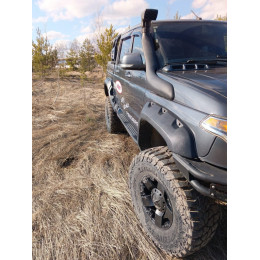 Расширители колёсных арок УАЗ Пикап NEW (с накладками на бампер) рестайлинг