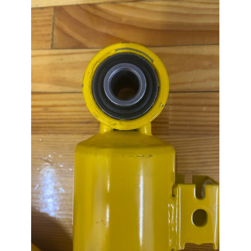 Амортизатор усиленный РИФ передний Mitsubishi L200 2005+, Pajero Sport II, III 2009+ штатный и лифт 0-40 мм