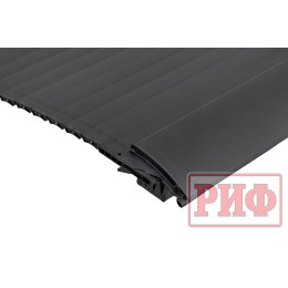 Крышка кузова РИФ для Dongfeng DF6, роллета раздвижная 1511х1570 мм, алюминиевая, черная