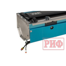 Крышка кузова РИФ для Toyota Hilux 2015+, роллета раздвижная с электроприводом 1572х1570 мм, алюминиевая, черная