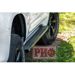 Втулка порога резиновая