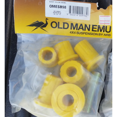 Втулки рессорные Old Man Emu (OME) D-Max 2012 / Hilux 2015, к-т на рессору (OMESB98)